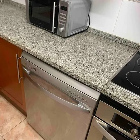 Duplex A 50 Metros De La Playa Con Parking. *
